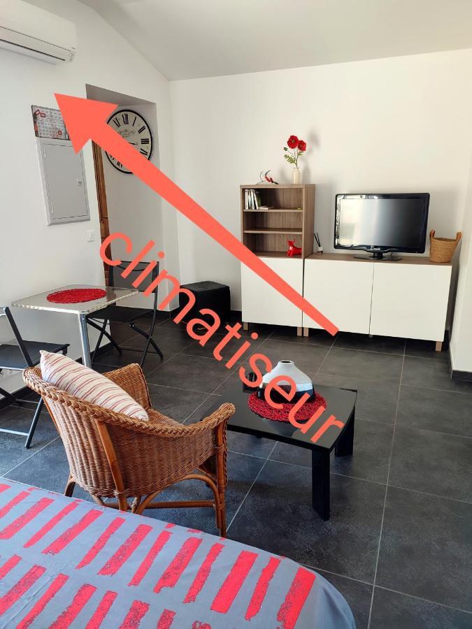 Studio R Homps Он Экстерьер фото